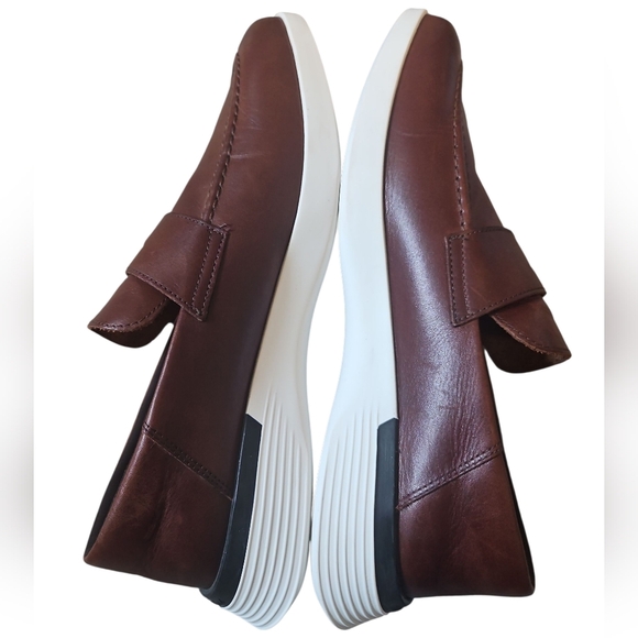 Elegant Brown Leather Slip-On Loafers main image 10